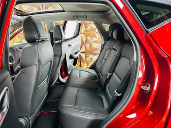 MG MG ZS 51.1kWh Trophy Auto 5dr