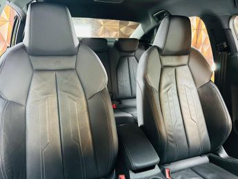 Audi A3 1.5 TFSI 35 S line S Tronic Euro 6 (s/s) 4dr