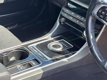 Jaguar XE 2.0 GTDi R-Sport Auto Euro 6 (s/s) 4dr