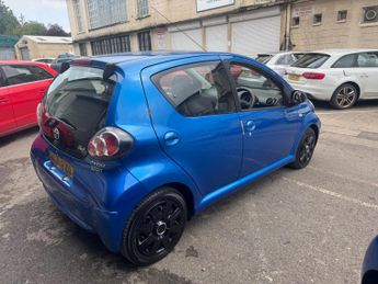 Toyota AYGO 1.0 VVT-i Blue MultiMode Euro 4 5dr