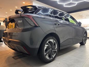 MG MG4 64kWh Trophy Long Range Auto 5dr