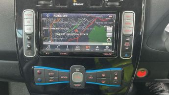 Nissan Leaf 30kWh Tekna Auto 5dr