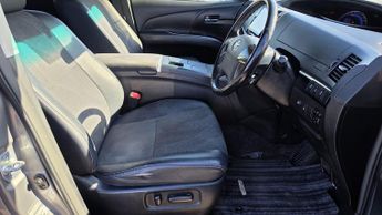 Toyota Estima AERAS 2.4 Petrol/Hybrid 7 Seat 5dr