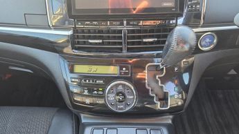 Toyota Estima AERAS 2.4 Petrol/Hybrid 7 Seat 5dr