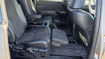 Toyota Estima AERAS 2.4 Petrol/Hybrid 7 Seat 5dr