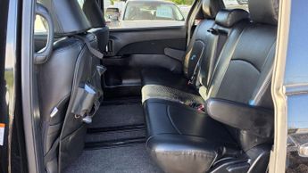 Toyota Estima 2.4 Petrol/Hybrid 8 Seater Auto 5dr