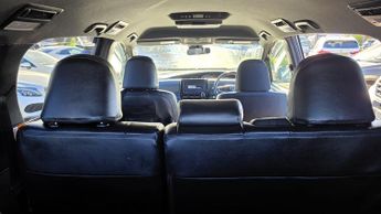 Toyota Estima 2.4 Petrol/Hybrid 8 Seater Auto 5dr
