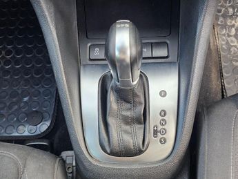 Volkswagen Golf 2.0 TDI Sportline DSG Euro 5 5dr