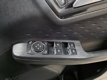 Ford Kuga 2.5 EcoBoost Duratec 14.4kWh ST-Line X CVT Euro 6 (s/s) 5dr