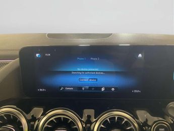 Mercedes-Benz GLA 1.3 GLA250e 15.6kWh Exclusive Edition (Premium Plus) SUV 5dr Pet