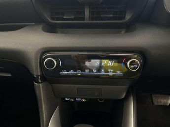 Mazda Mazda2 HYBRID 1.5h Centre-Line Hatchback 5dr Petrol Hybrid CVT Euro 6 (s/s) (1