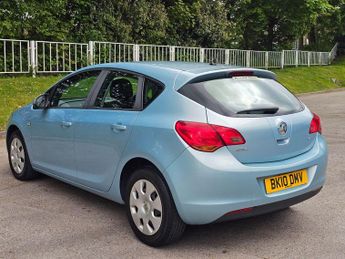 Vauxhall Astra 1.6 16v Exclusiv Euro 5 5dr