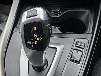 BMW 1 Series 2.0 118d SE Auto Euro 5 (s/s) 5dr