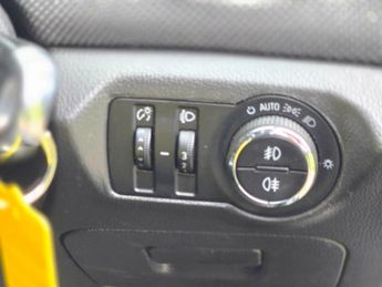 Chevrolet Cruze 2.0 VCDi LTZ Auto Euro 5 5dr