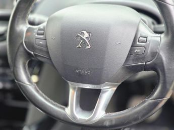 Peugeot 2008 1.2 PureTech Allure EAT Euro 6 (s/s) 5dr