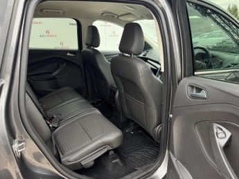 Ford Kuga 1.5T EcoBoost Titanium Auto AWD Euro 6 (s/s) 5dr