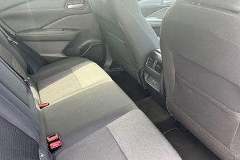 Nissan Qashqai 1.3 DiG-T MH 158 N-Connecta 5dr Xtronic