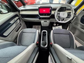 Volkswagen ID. Buzz Pro 77kWh 1ST Edition MPV 5dr Electric Auto (204 ps)