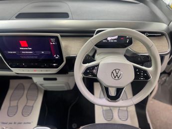 Volkswagen ID. Buzz Pro 77kWh 1ST Edition MPV 5dr Electric Auto (204 ps)