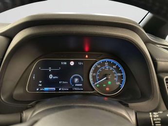 Nissan Leaf 40kWh Tekna Hatchback 5dr Electric Auto (150 ps)