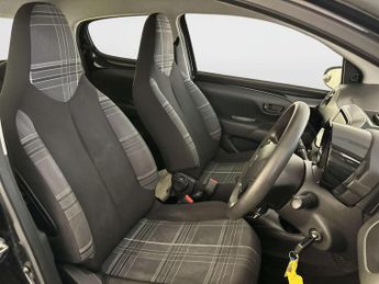 Peugeot 108 1.0 Active Hatchback 5dr Petrol Manual Euro 6 (68 ps)