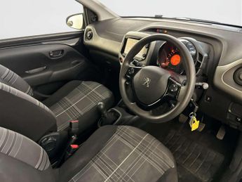 Peugeot 108 1.0 Active Hatchback 5dr Petrol Manual Euro 6 (68 ps)