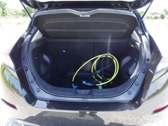 Nissan Leaf 40kWh Tekna Auto 5dr