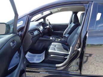 Nissan Leaf 40kWh Tekna Auto 5dr
