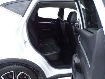 MG MG ZS 1.0 T-GDI Exclusive Auto Euro 6 5dr