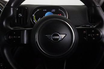 MINI Countryman 1.5 10kWh Cooper SE Classic Auto ALL4 Euro 6 (s/s) 5dr