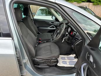 Vauxhall Zafira Tourer 2.0 CDTi ecoFLEX Tech Line Euro 5 (s/s) 5dr