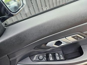 BMW 3 Series 2.0 330e 12kWh M Sport Auto Euro 6 (s/s) 4dr