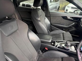 Audi A4 2.0 TFSI 35 Black Edition S Tronic Euro 6 (s/s) 4dr