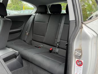 BMW 1 Series 2.0 118d ES Euro 5 (s/s) 3dr