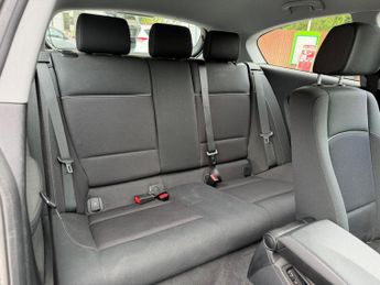 BMW 1 Series 2.0 118d ES Euro 5 (s/s) 3dr