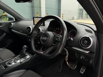 Audi A3 2.0 TDI 35 S line S Tronic Euro 6 (s/s) 4dr