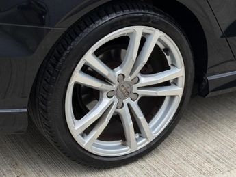 Audi A3 2.0 TDI 35 S line S Tronic Euro 6 (s/s) 4dr