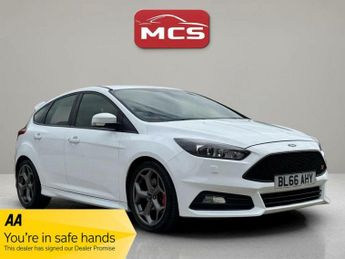 Ford Focus 2.0T EcoBoost ST-3 Hatchback 5dr Petrol Manual Euro 6