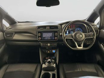 Nissan Leaf 40kWh N-Connecta Hatchback 5dr Electric Auto (150 ps)