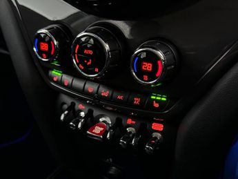 MINI Countryman 1.5 Cooper Classic Steptronic Euro 6 (s/s) 5dr