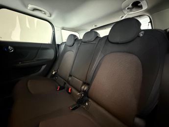 MINI Countryman 1.5 Cooper Classic Steptronic Euro 6 (s/s) 5dr