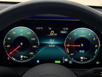 Mercedes-Benz E Class 2.0 E300de 13.5kWh AMG Line G-Tronic+ Euro 6 (s/s) 4dr