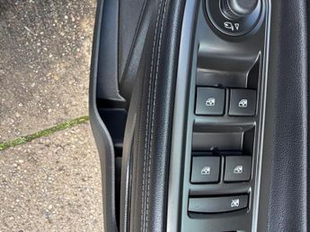 Vauxhall Mokka X 1.4i Turbo Elite Nav SUV 5dr Petrol Auto Euro 6 (140 ps)