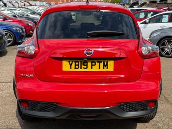 Nissan Juke 1.6 Acenta SUV 5dr Petrol XTRON Euro 6 (117 ps)