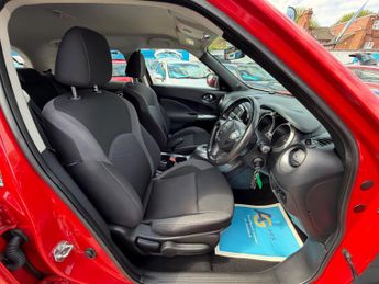 Nissan Juke 1.6 Acenta SUV 5dr Petrol XTRON Euro 6 (117 ps)