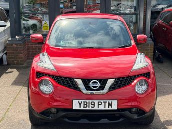 Nissan Juke 1.6 Acenta SUV 5dr Petrol XTRON Euro 6 (117 ps)