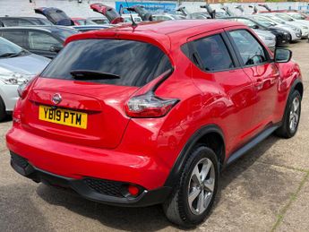 Nissan Juke 1.6 Acenta SUV 5dr Petrol XTRON Euro 6 (117 ps)