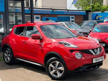 Nissan Juke 1.6 Acenta SUV 5dr Petrol XTRON Euro 6 (117 ps)