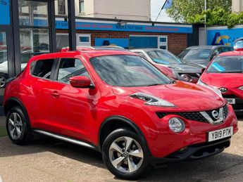 Nissan Juke 1.6 Acenta SUV 5dr Petrol XTRON Euro 6 (117 ps)