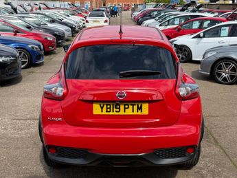 Nissan Juke 1.6 Acenta SUV 5dr Petrol XTRON Euro 6 (117 ps)